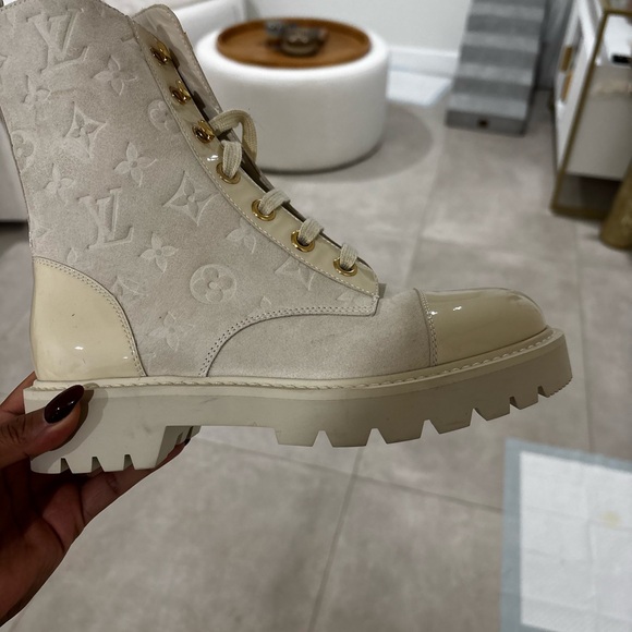 Louis Vuitton Cream Combat Boots - Picture 1 of 2